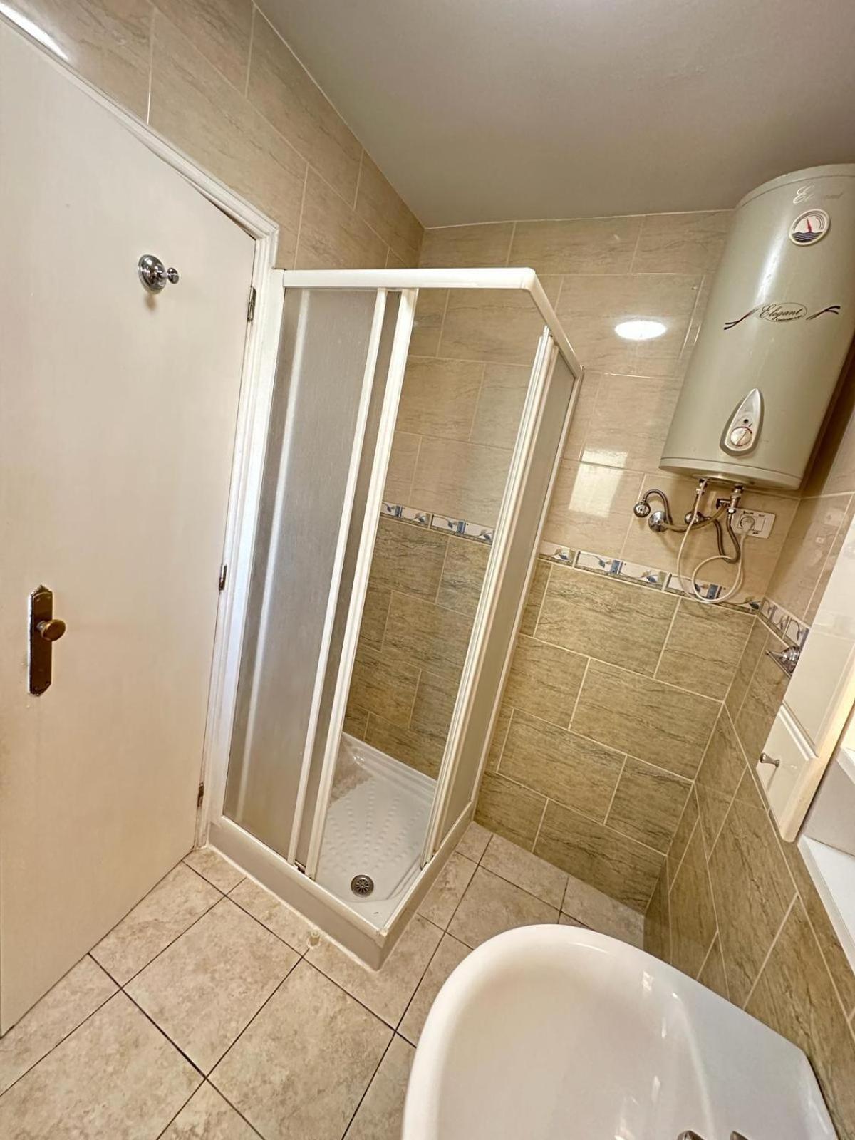 Firstline Apartment Los Cristianos Arona  Exterior photo